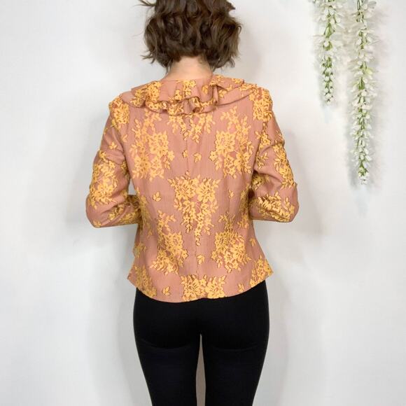 NWOT MAJORELLE Roma y2k 90s top flared sleeve lace ruffle button Barbiecore 2630 - Picture 3 of 12